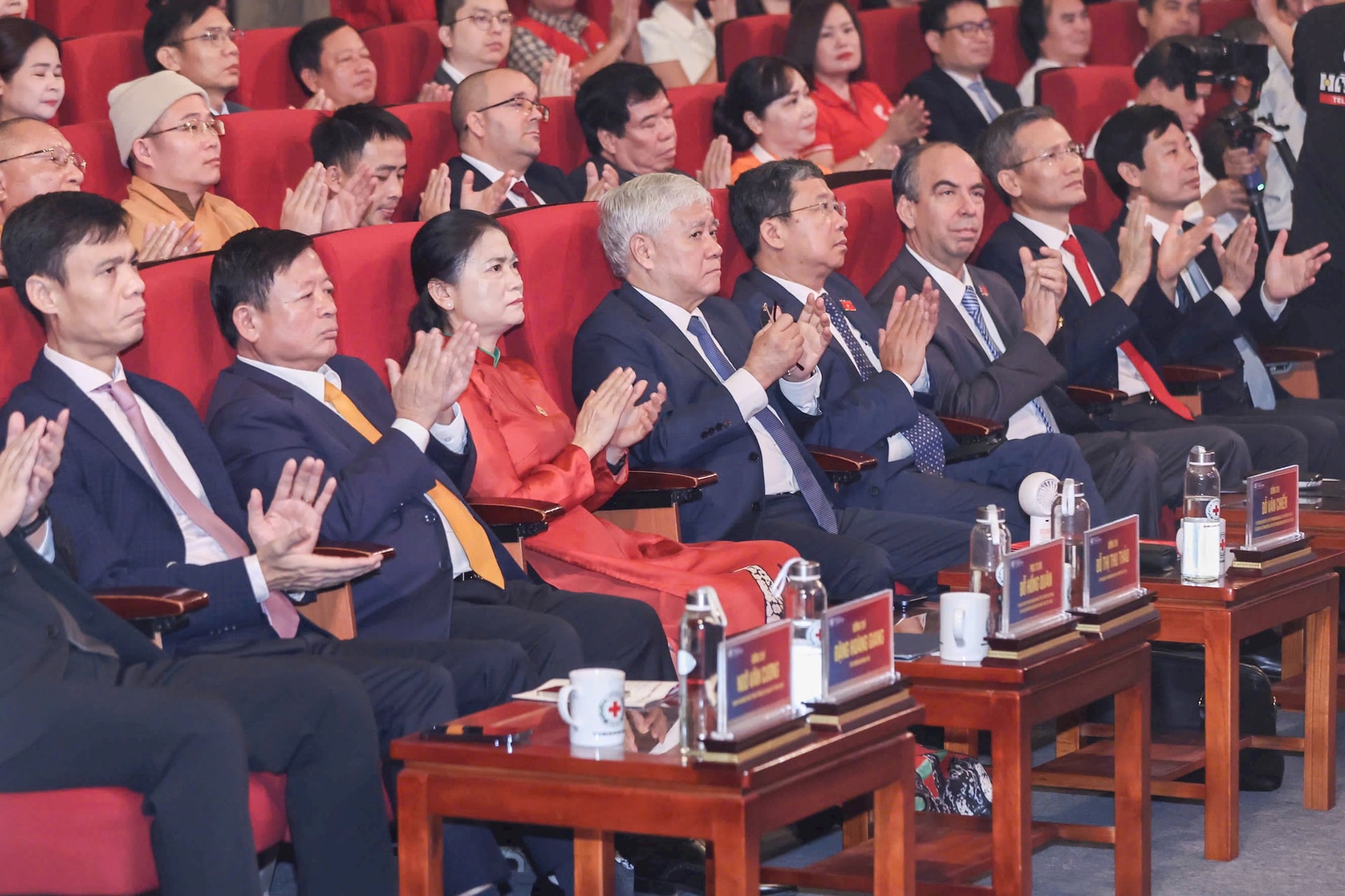 1-representante.jpg