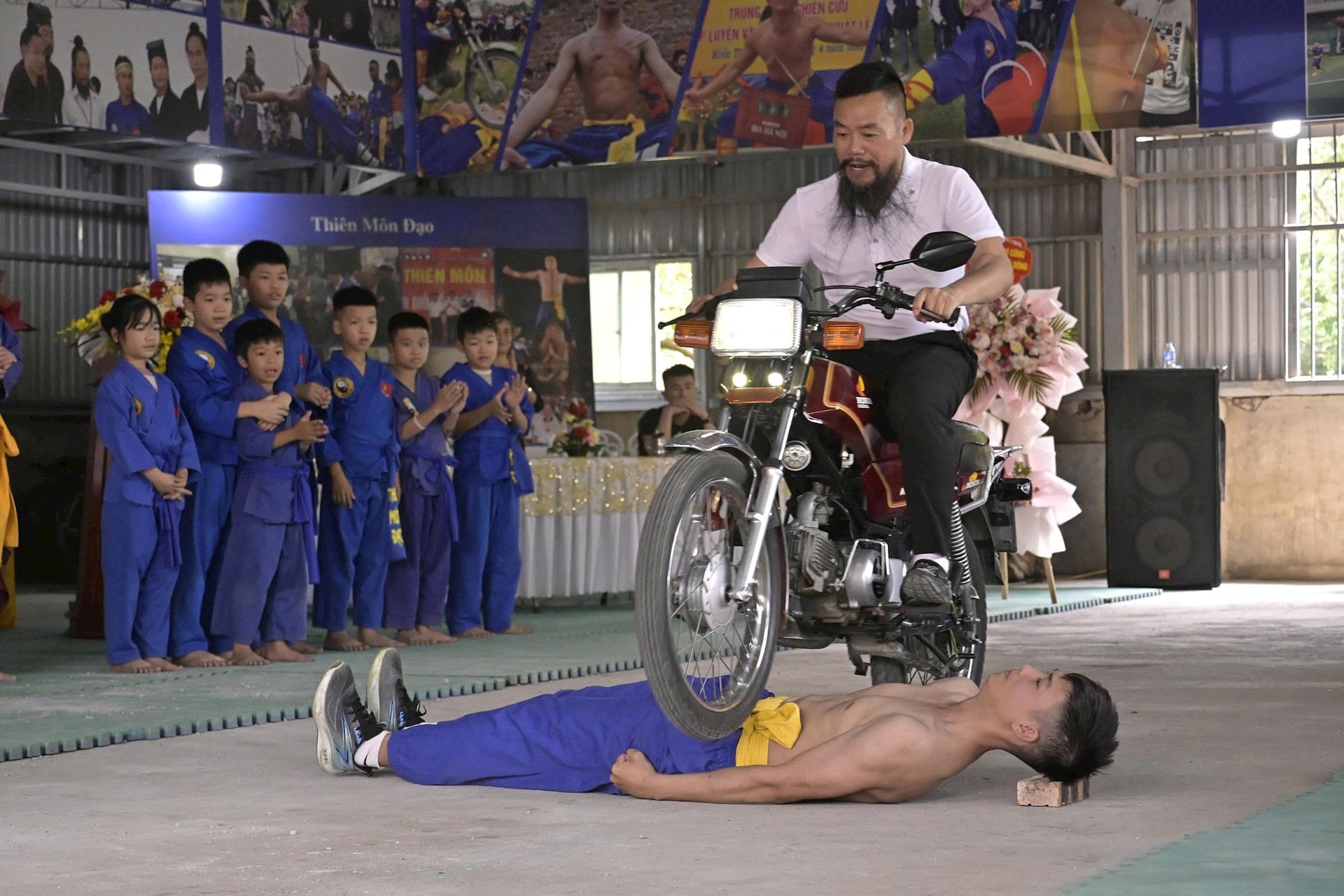 18-vo-sinh4.jpg