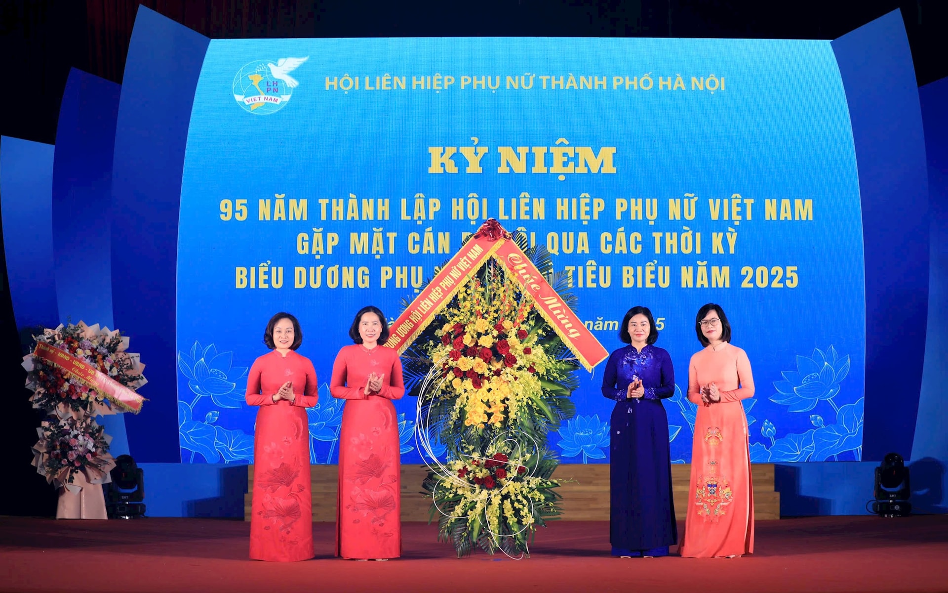 ង្វៀន-ធី-ធៀន-តាំង-ហូa.jpg