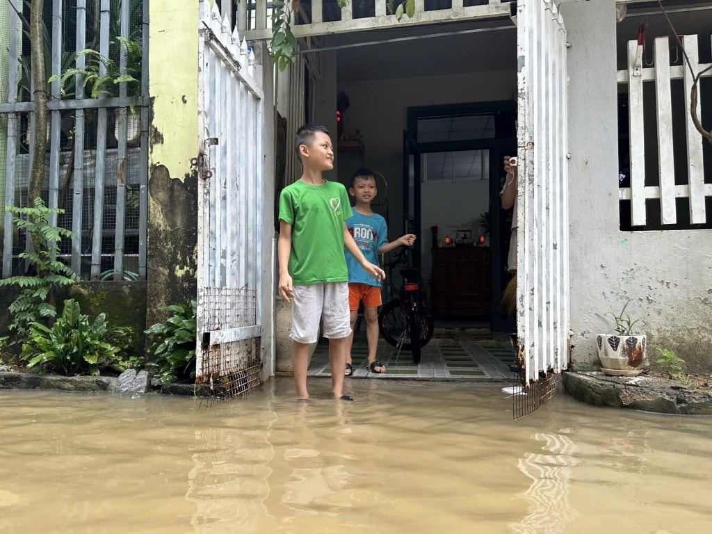 Sở GD&ĐT Đà Nẵng trao quyền chủ động cho lãnh đạo xã, phường trong việc quyết định cho học sinh nghỉ học phòng tránh bão số 12 (Ảnh minh họa)