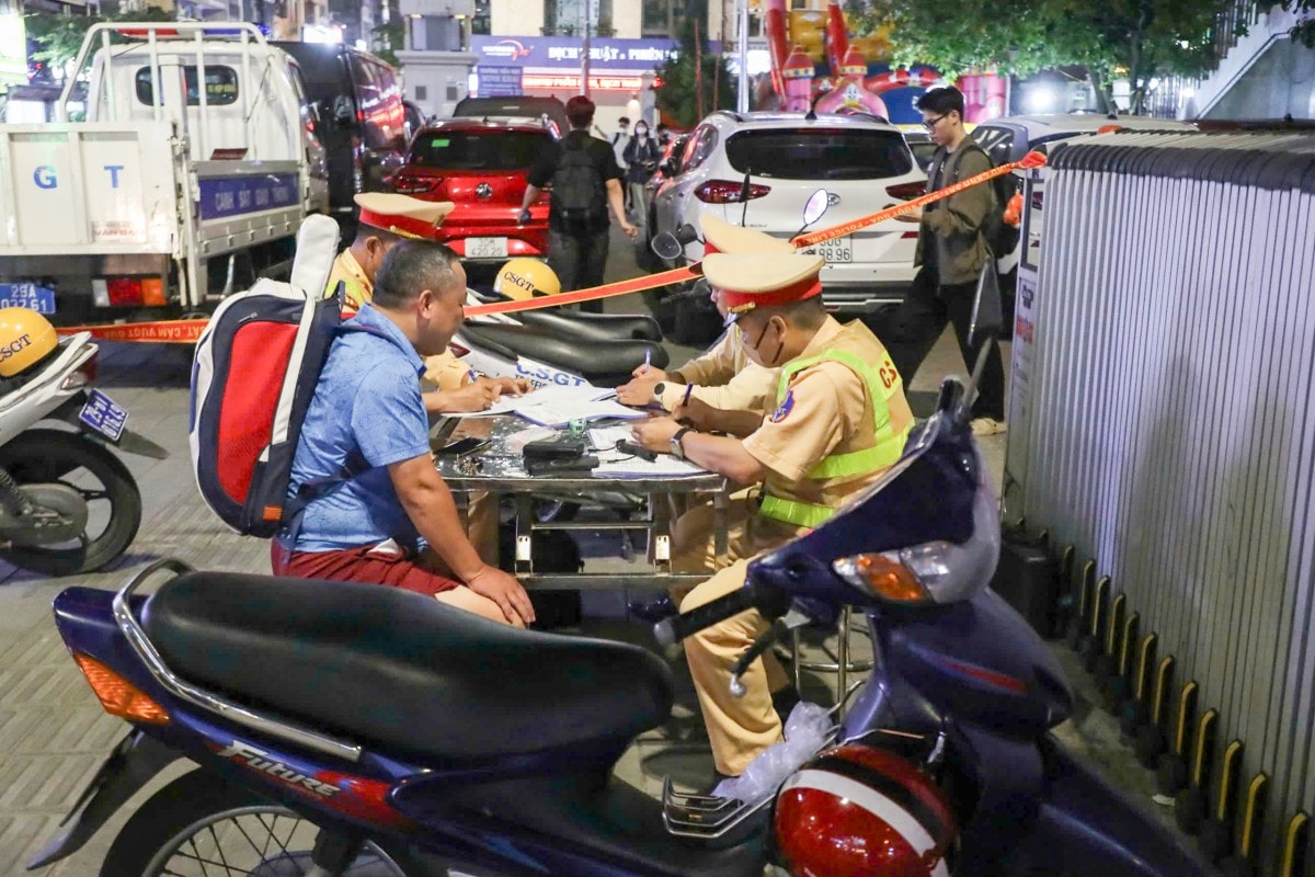 Hà Nội quyết liệt đưa việc chấp hành nồng độ cồn vào nền nếp, nâng cao ý thức toàn dân