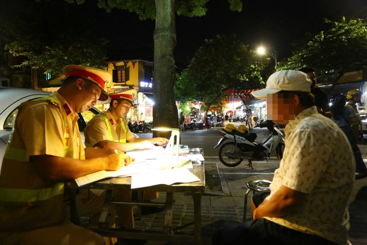 Hà Nội quyết liệt đưa việc chấp hành nồng độ cồn vào nền nếp, nâng cao ý thức toàn dân