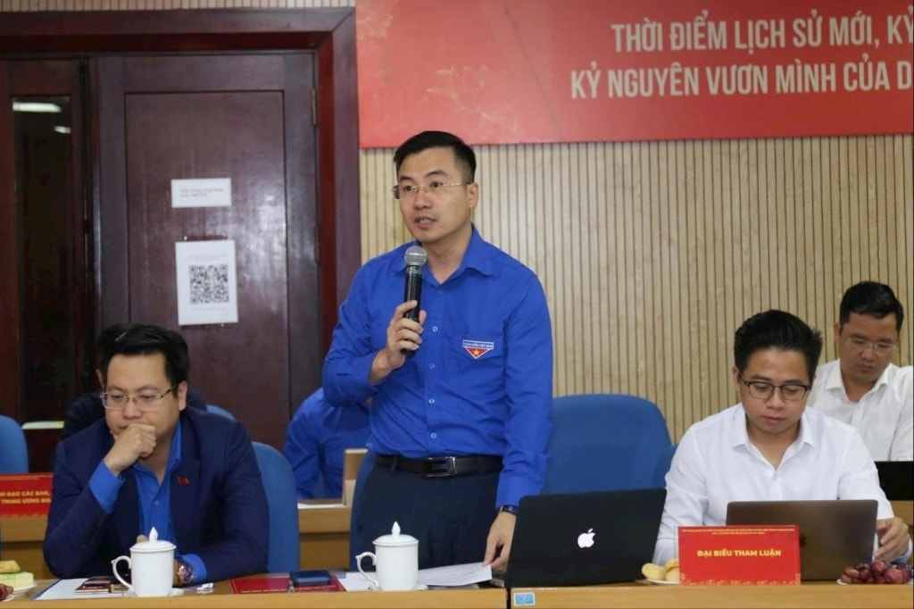 TS. Nguyễn Nhất Linh góp ý tại hội nghị. Ảnh: Hải Lâm