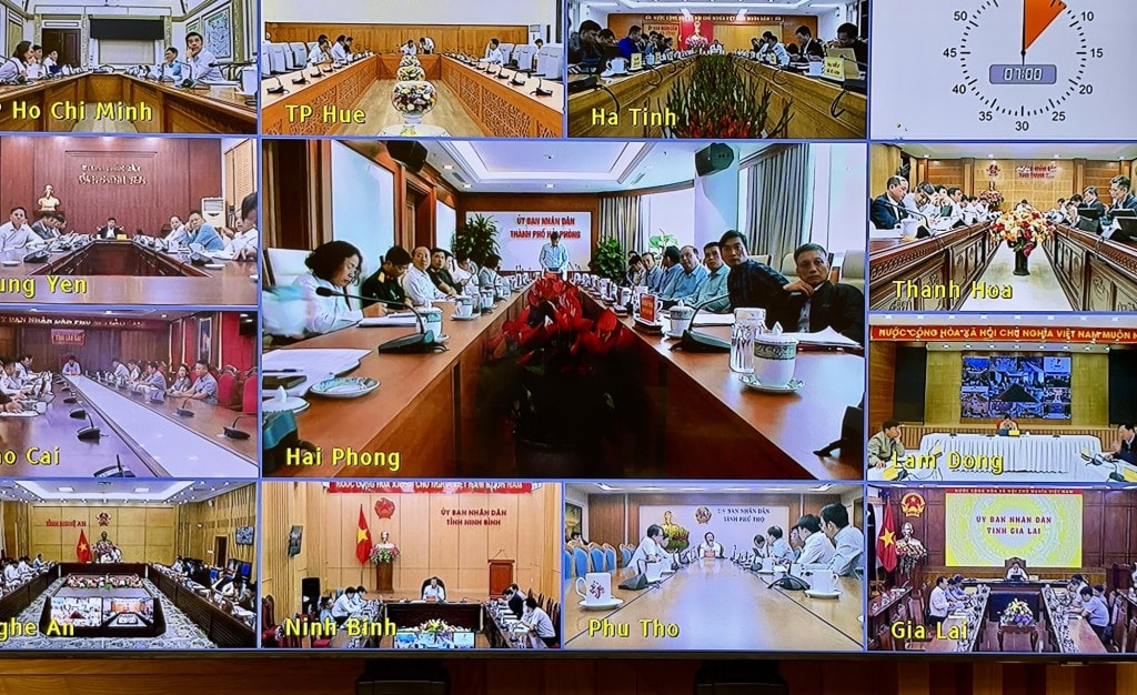Đại diện các bộ, ngành, địa phương, doanh nghiệp dự và phát biểu tại phiên họp - Ảnh: VGP/Nhật Bắc