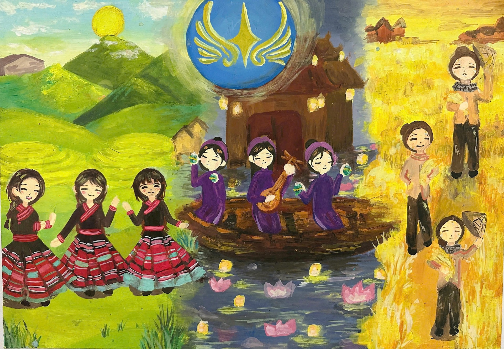 Vietnam in your eyes is the season of autumn and winter, the woman's smile is the golden color of autumn and winter.jpg