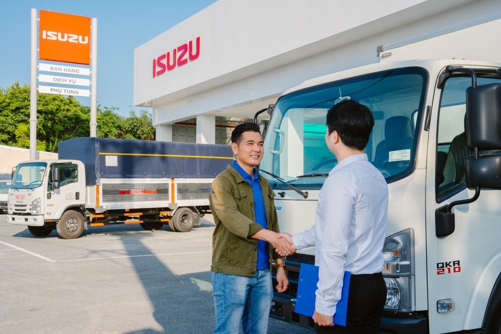 Hệ thống đại lý ủy quyền theo tiêu chuẩn toàn cầu, phục vụ khách hàng