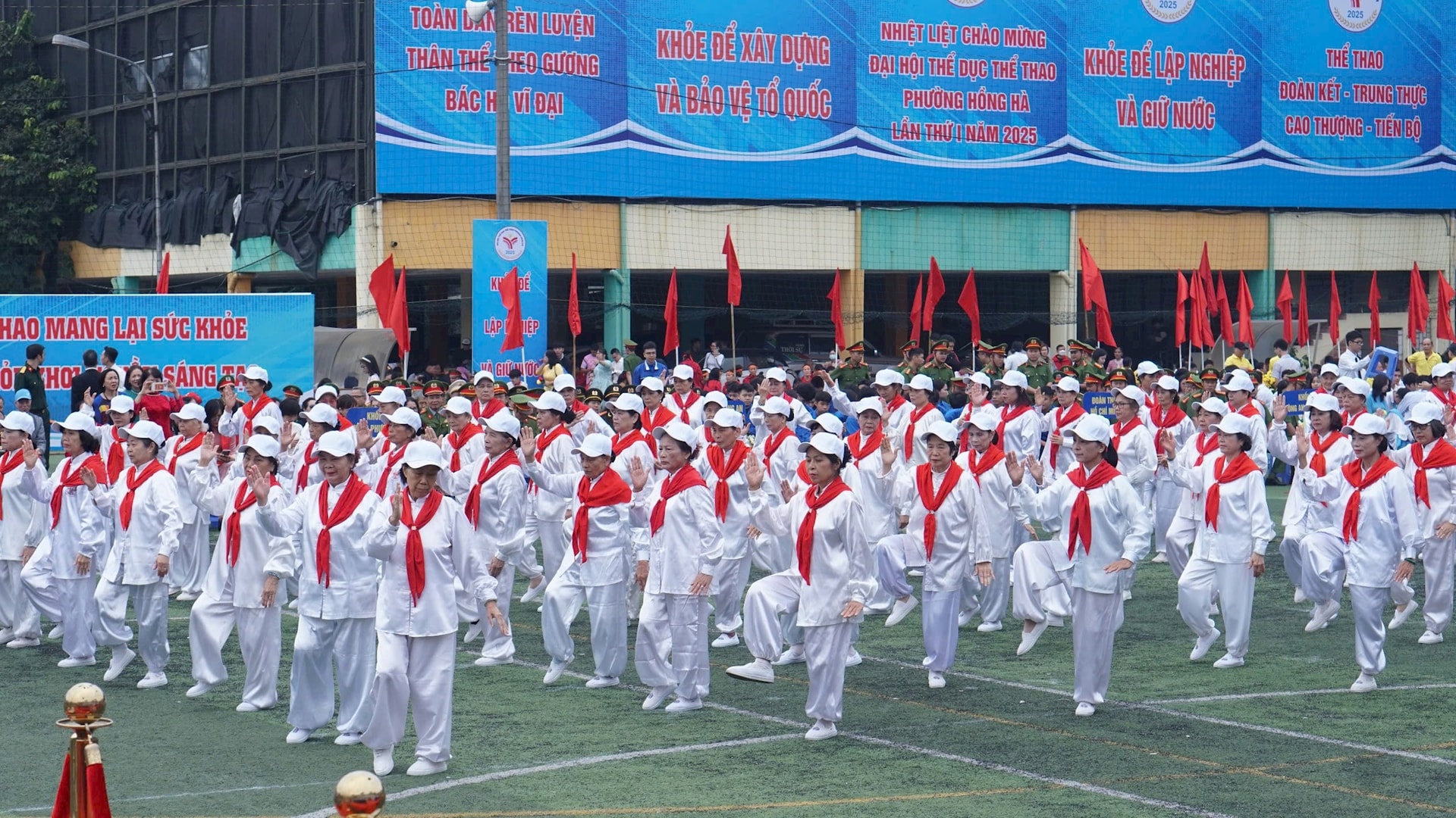 دونگ-دین-۲.jpg