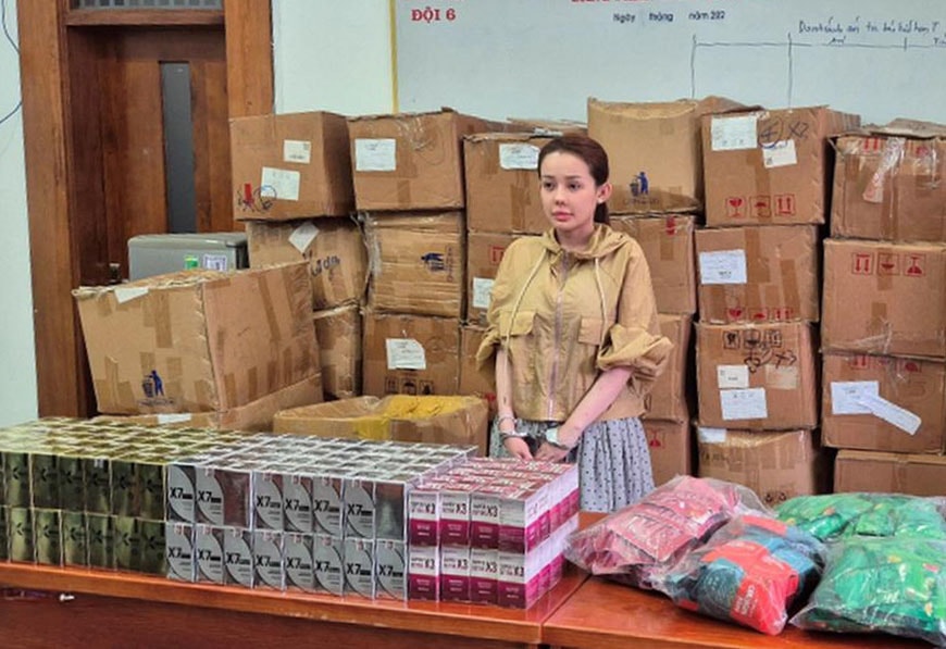 Деякі засоби для схуднення, що розповсюджуються Міністерством охорони здоров'я на ринку, містять дві небезпечні хімічні речовини. - Міністр громадської безпеки.jpg