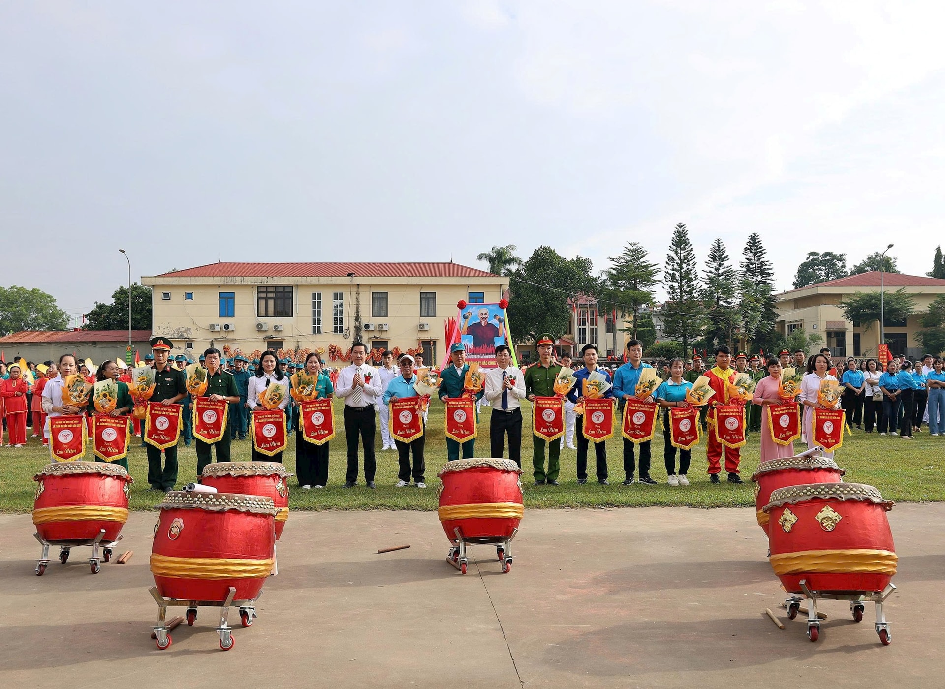 xuan-mai-3.jpg