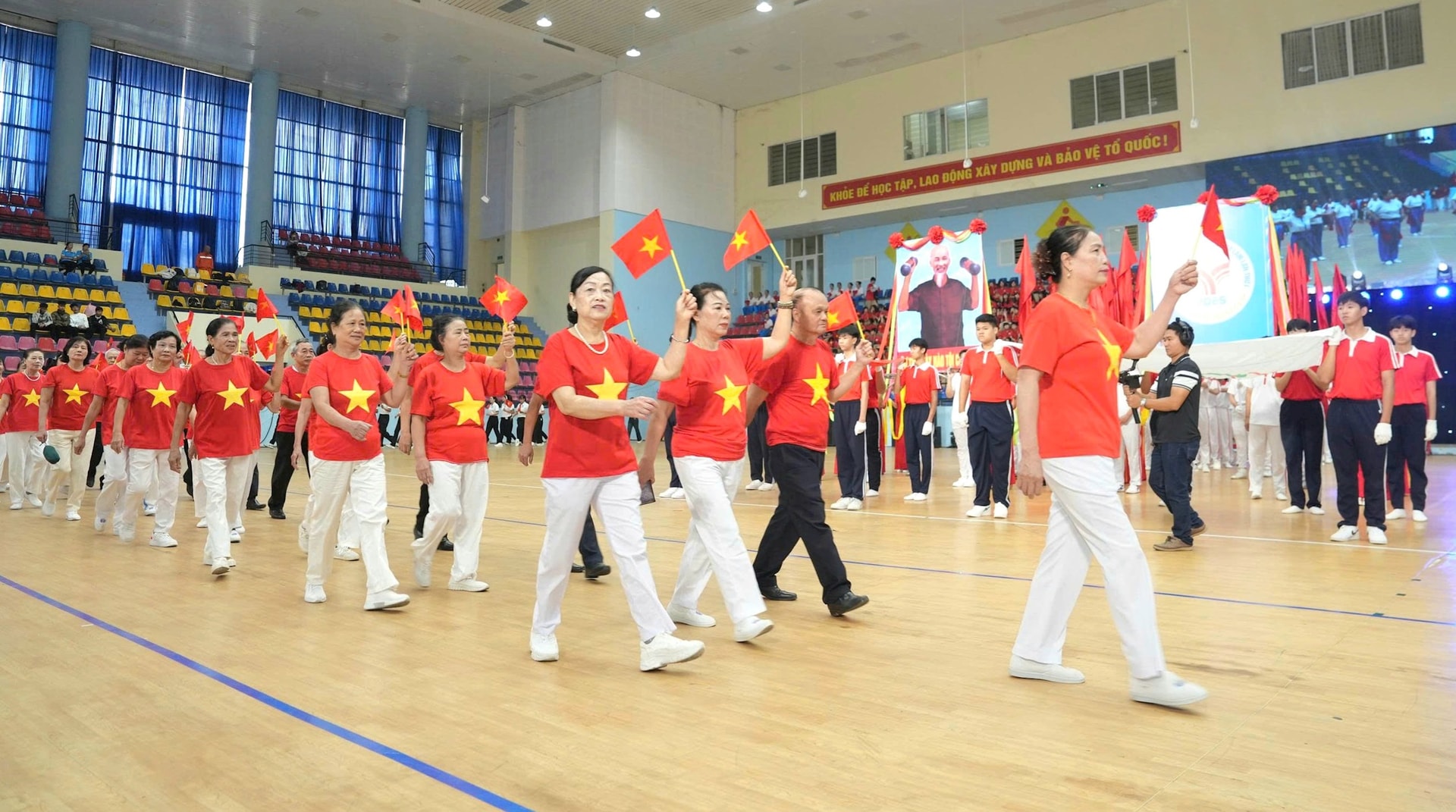 gia-lam12.jpg