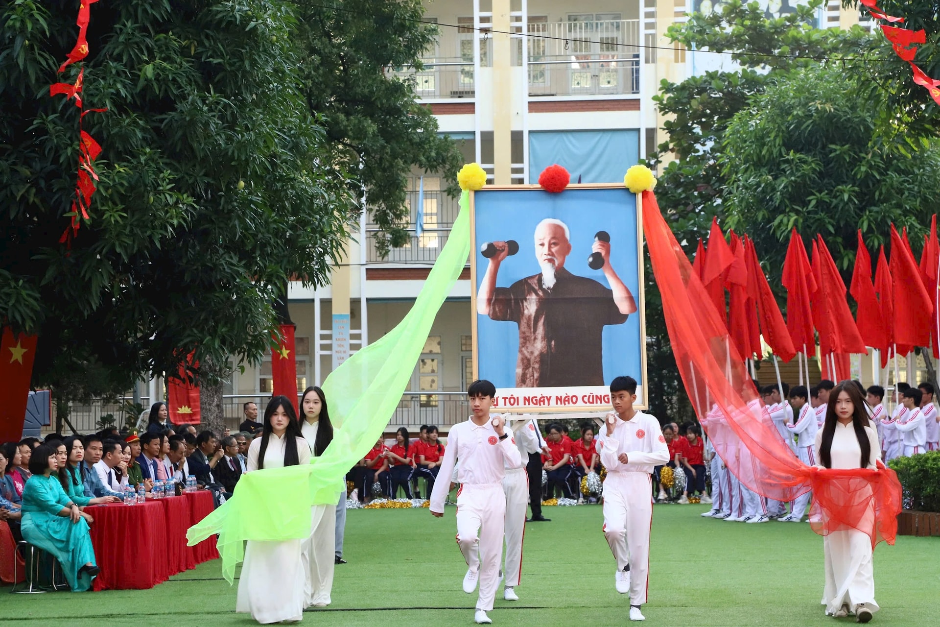 ruoc-anh-bac.jpg