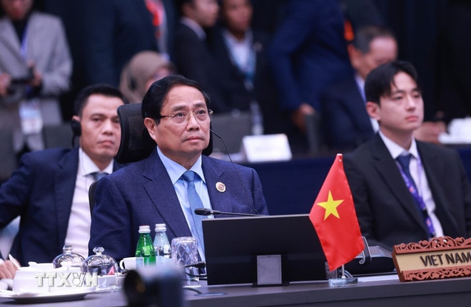 ttxvn-thu-tuong-pham-minh-chinh-tham-du-hoi-nghi-cap-cao-asean-han-quoc-lan-thu-26-1-6975.jpg