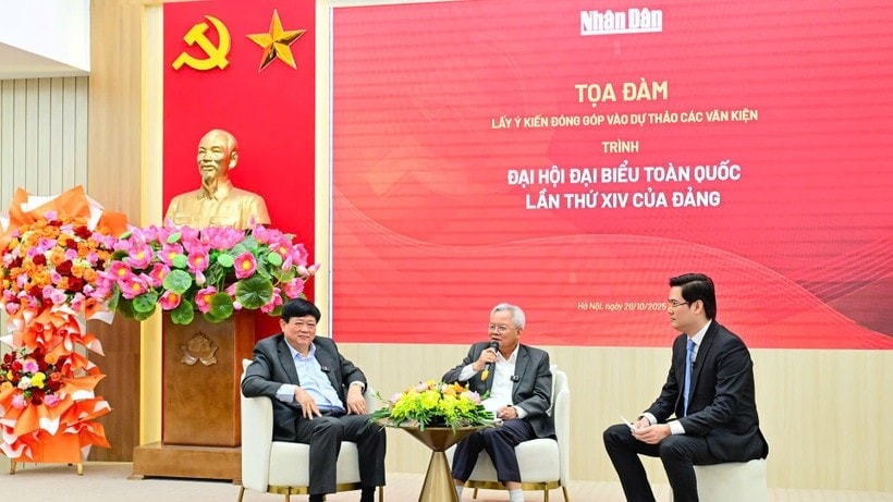 Quang cảnh tọa đàm.
