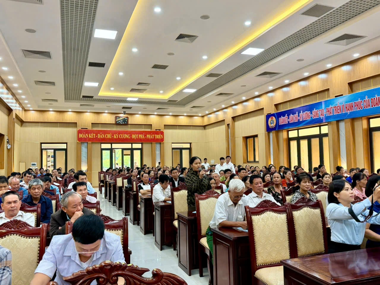 quang-oai-1.jpg