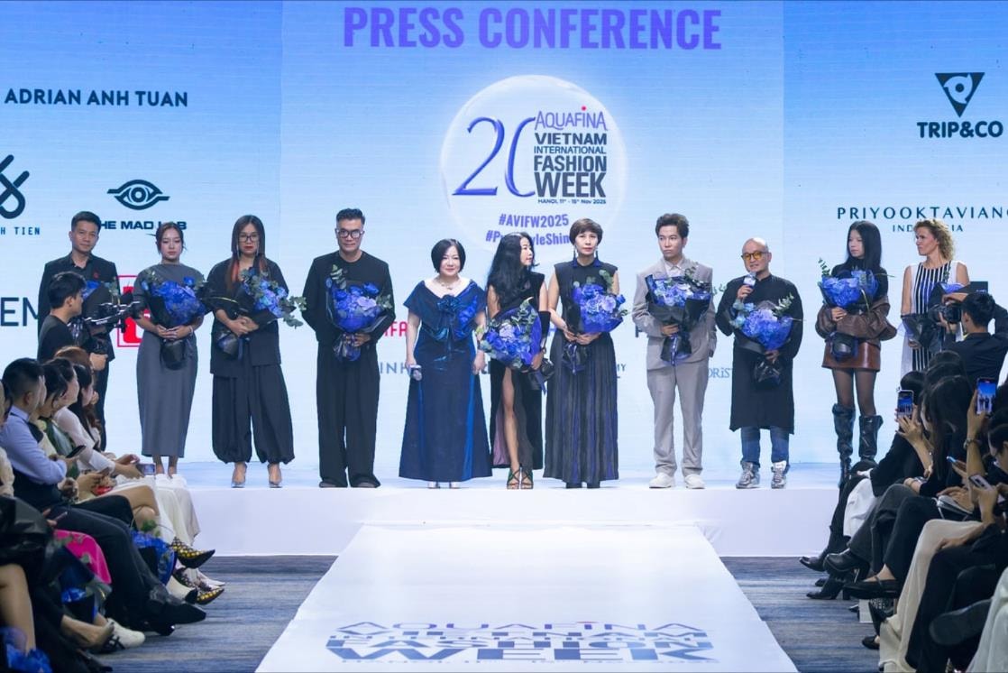 4. Binnenlandse en internationale modemerken zullen deelnemen aan de Aquafina Vietnam International Fashion Week herfst-winter 2025.jpg
