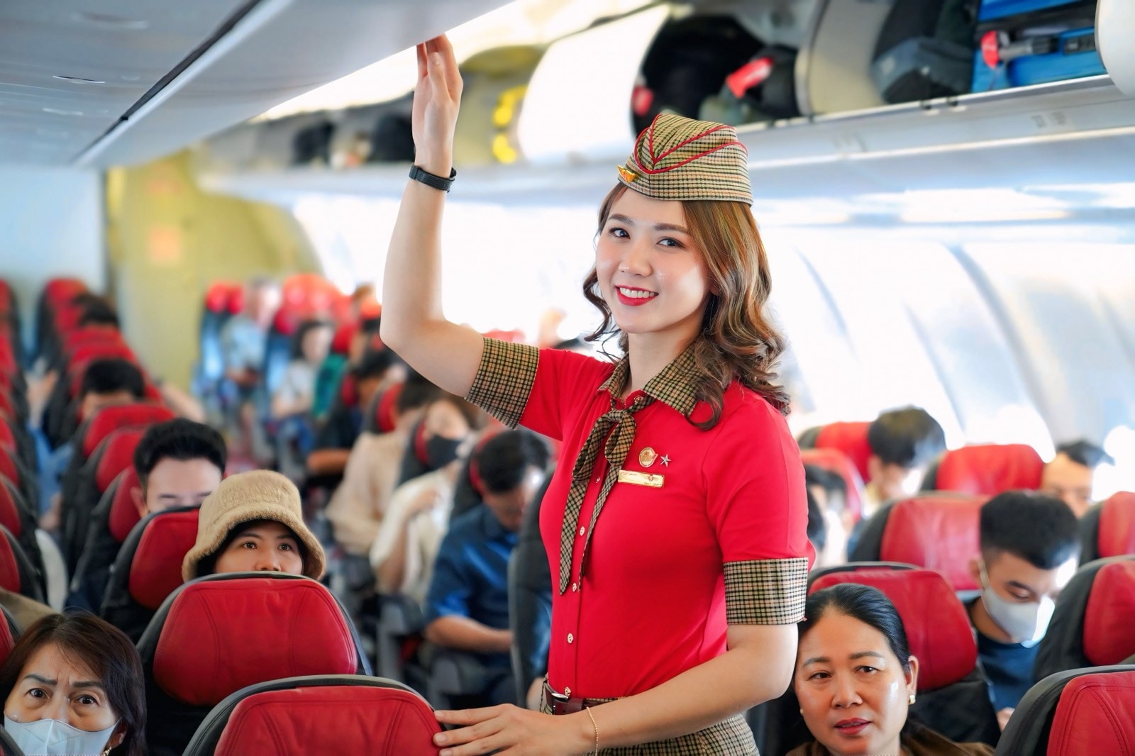 29-10 Vietjet-2.jpg