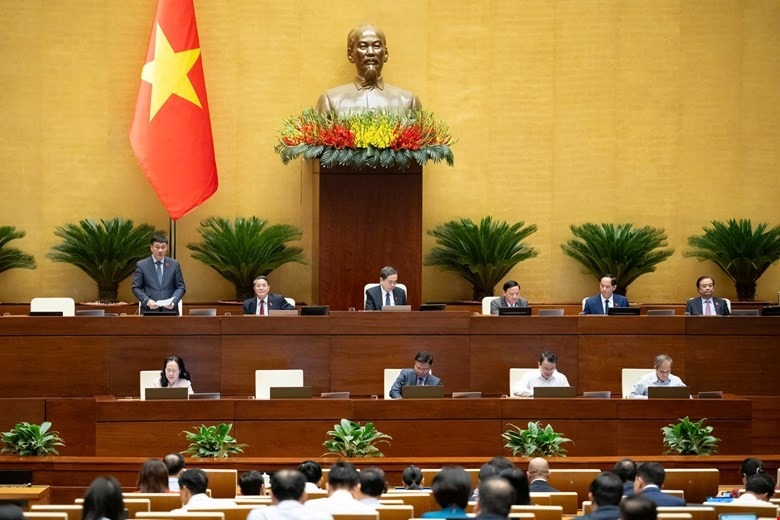 Phó Chủ tịch Quốc hội Vũ Hồng Thanh điều hành