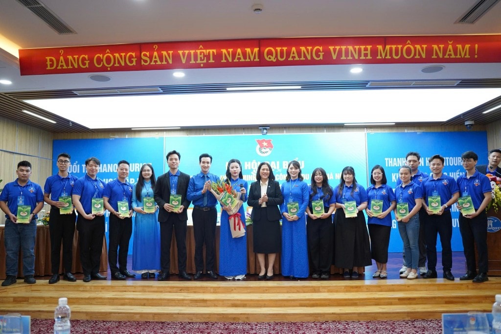 bam Chấp hành khoá mới ra mắt tại Đại hội
