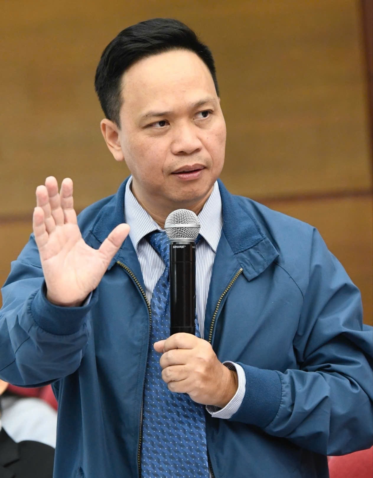 4-nguyen-quoc-viet.jpeg