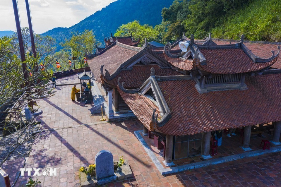 Chùa Hoa Yên được dựng từ thời Lý và được tôn tạo nhiều lần trong lịch sử. Chùa tọa lạc lưng chừng núi, quay hướng Tây Nam. (Ảnh: Minh Đức/TTXVN)