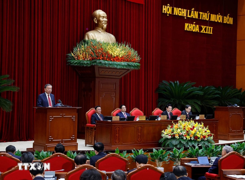 khai-mac-hoi-nghi-lan-thu-14-ban-chap-hanh-trung-uong-dang-khoa-xiii-8387101-6.jpg