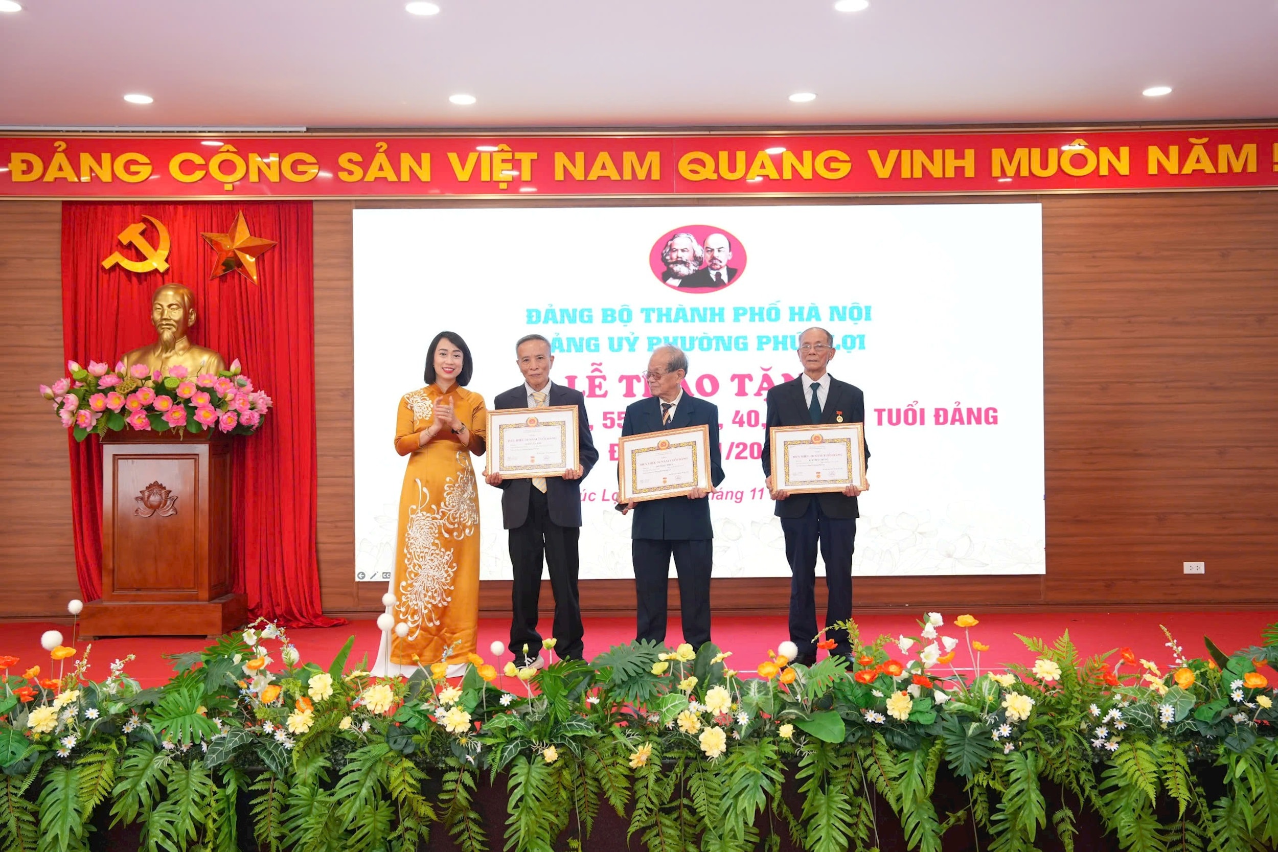 phuc-loi-trao.jpg
