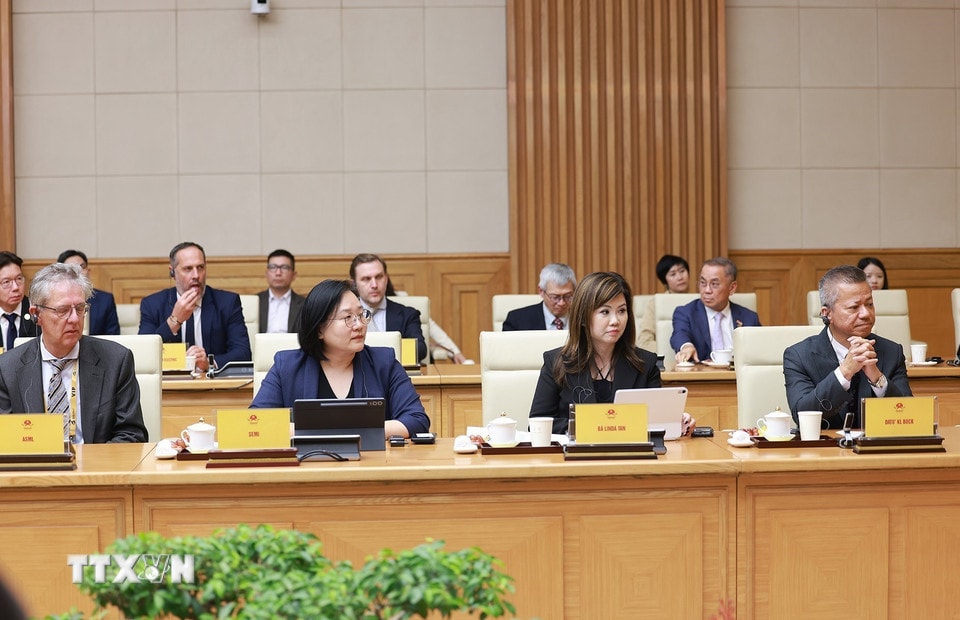 thu-tuong-tiep-doan-lanh-dao-doanh-nghiep-ban-dan-quoc-te-3.jpg