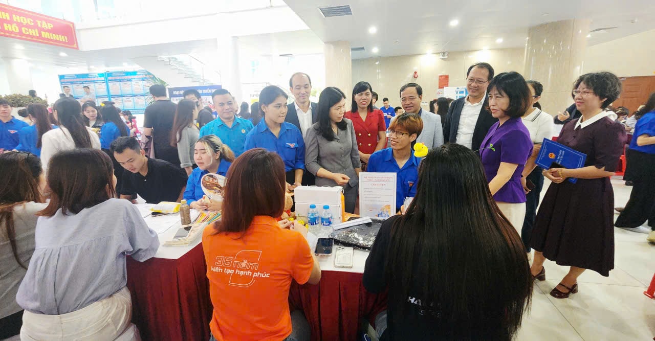 Los organizadores dialogaron y comprendieron las necesidades de los trabajadores. Foto: PV