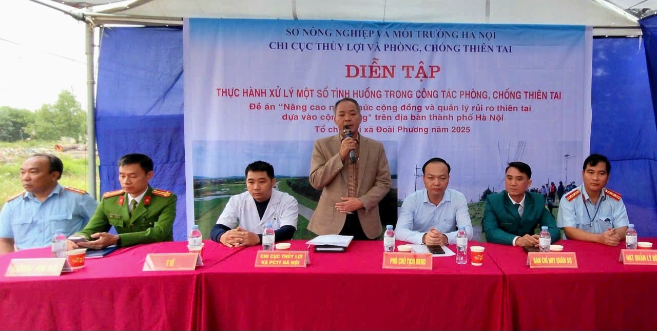 Quang cảnh buổi diễn tập. Ảnh: Nam Vinh