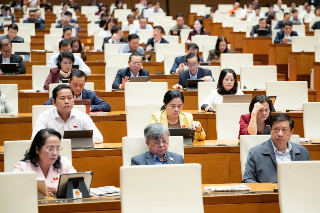 Đảm bảo nguyên tắc về quyền công dân, quyền con người