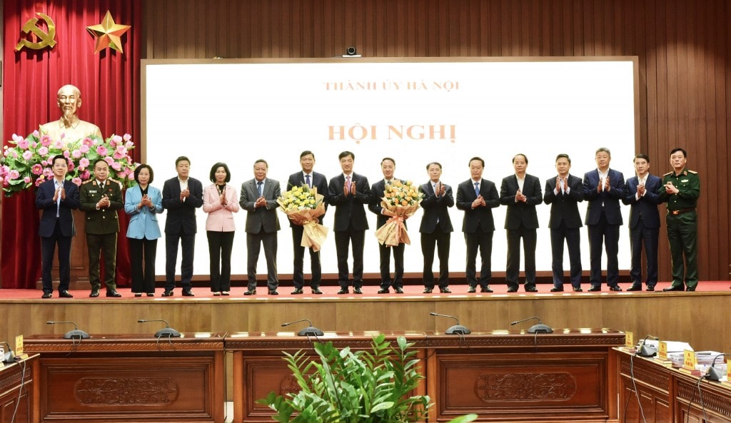 Phân công nhiệm vụ cho hai Ủy viên Ban Thường vụ Thành ủy