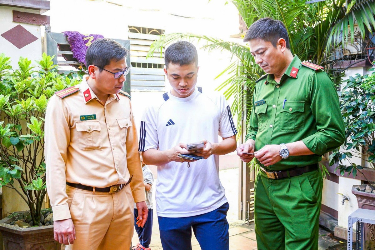 Hà Nội: Quyết liệt làm sạch dữ liệu giao thông, đẩy nhanh tiến độ số hóa qua ứng dụng iHanoi