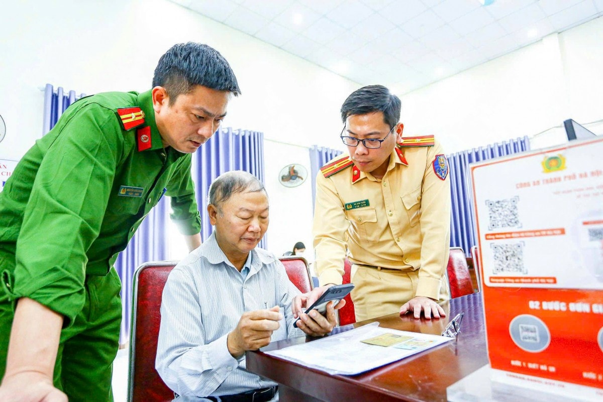 Hà Nội: Quyết liệt làm sạch dữ liệu giao thông, đẩy nhanh tiến độ số hóa qua ứng dụng iHanoi
