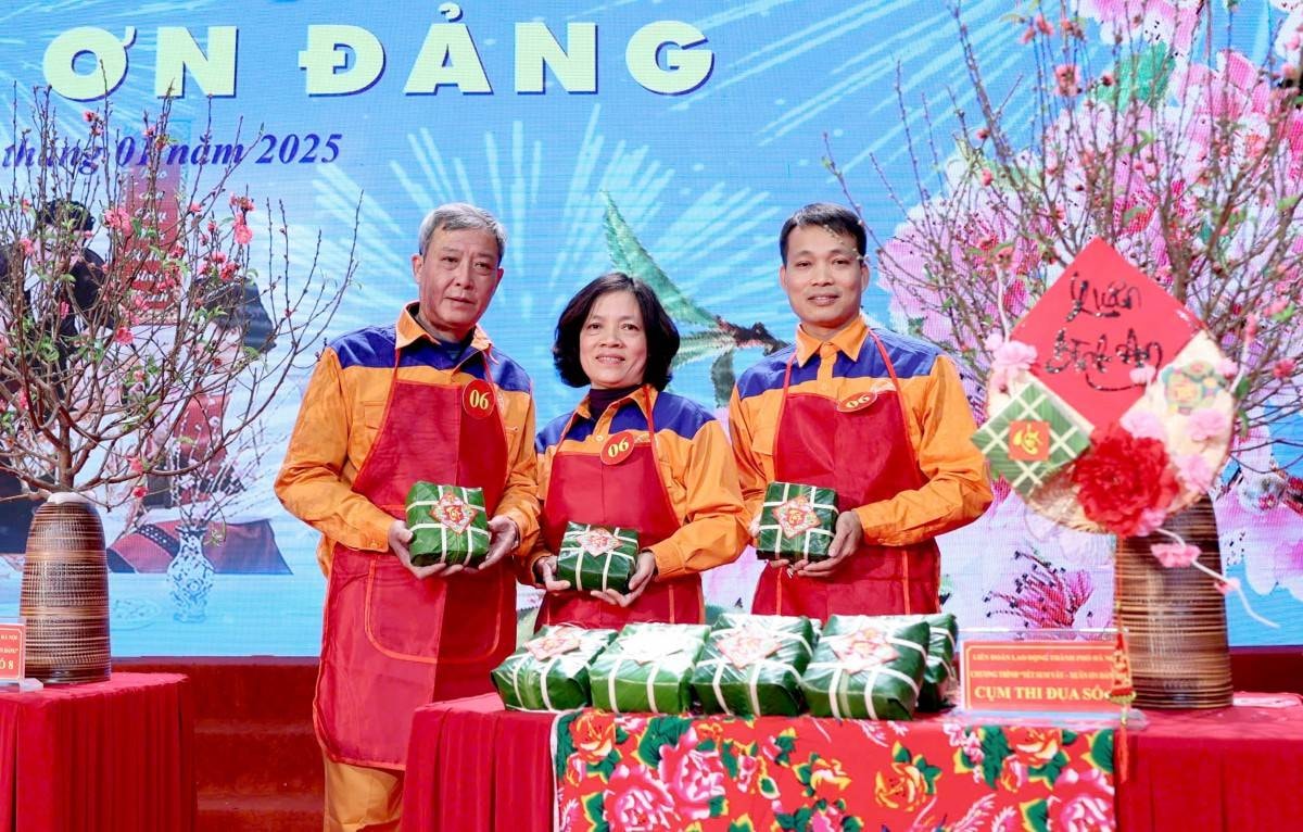TRỰC TUYẾN: Công nhân, viên chức, lao động Thủ đô vui đón 