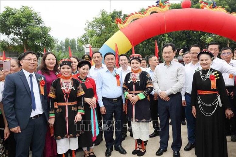 Thường trực Ban Bí thư dự Ngày hội Đại đoàn kết toàn dân tộc tại tỉnh Lào Cai- Ảnh 1.