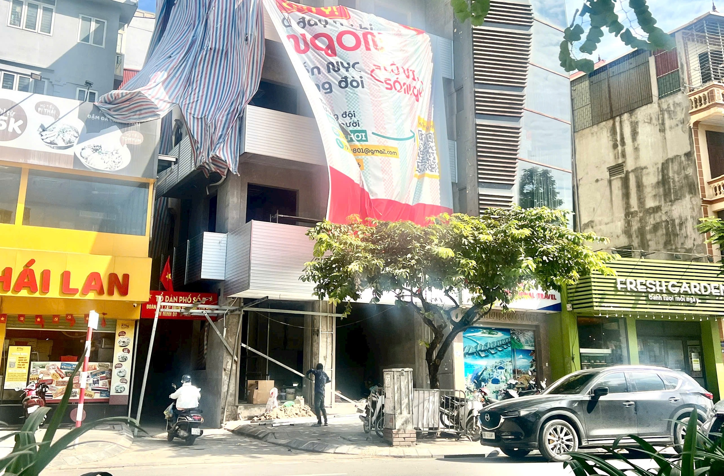 Công trình xây dựng cần thực hiện nghiêm các quy định trong thi công để bảo đảm an toàn lao động.