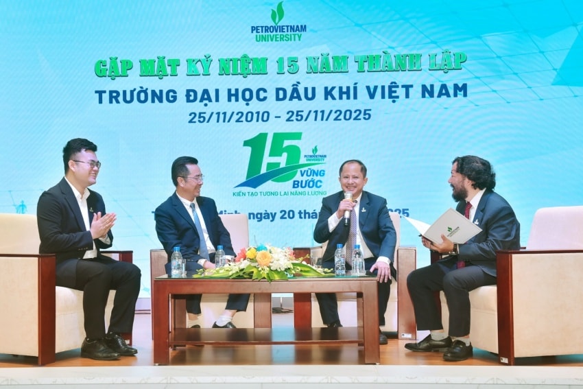 PVU kỷ niệm 15 năm thành lập: Vững bước - Kiến tạo tương lai năng lượng