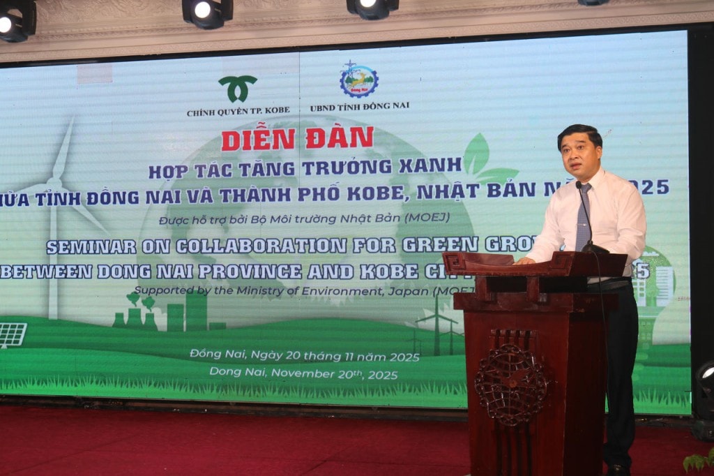 Phó Chủ tịch Ủy ban nhân dân tỉnh Đồng Nai Hồ Văn Hà phát biểu tại diễn đàn.
