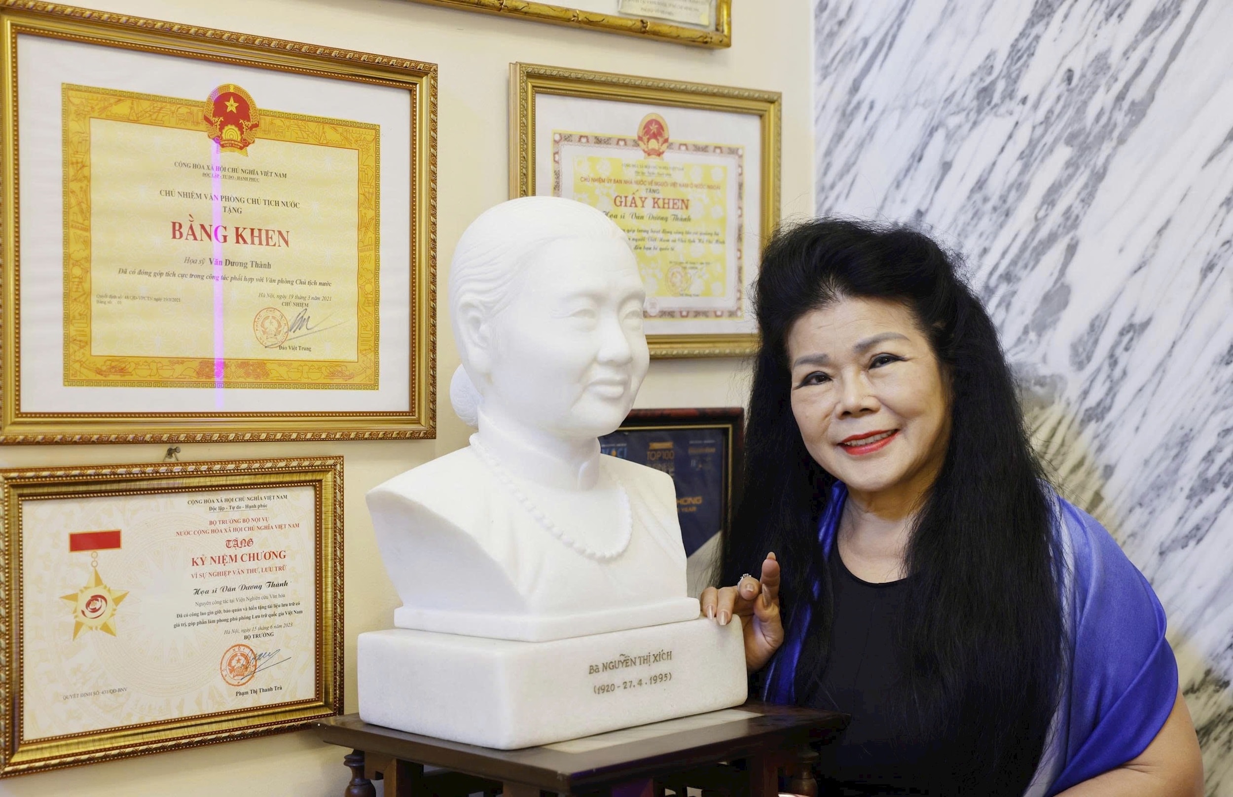 hoa-si-thanh.jpg