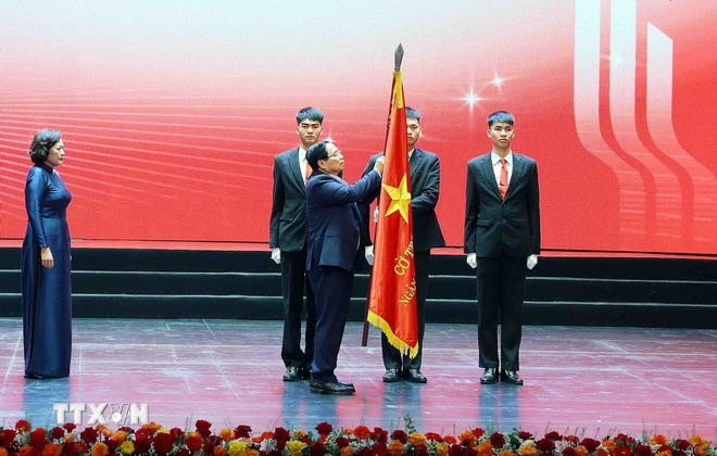 thutuong-nganhang2.jpg