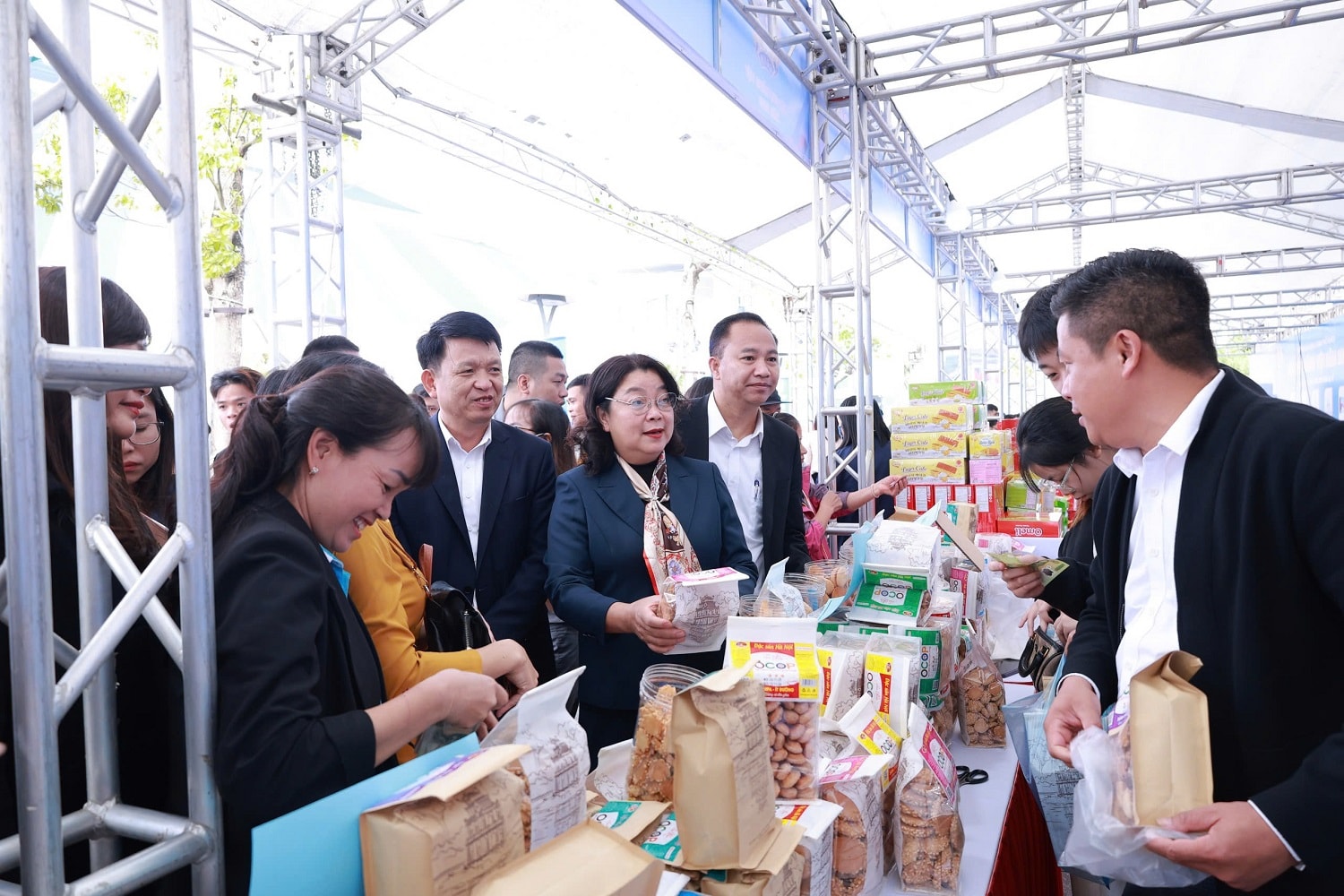 ۲۵-۱۱ کنگدوآن-۲.jpg