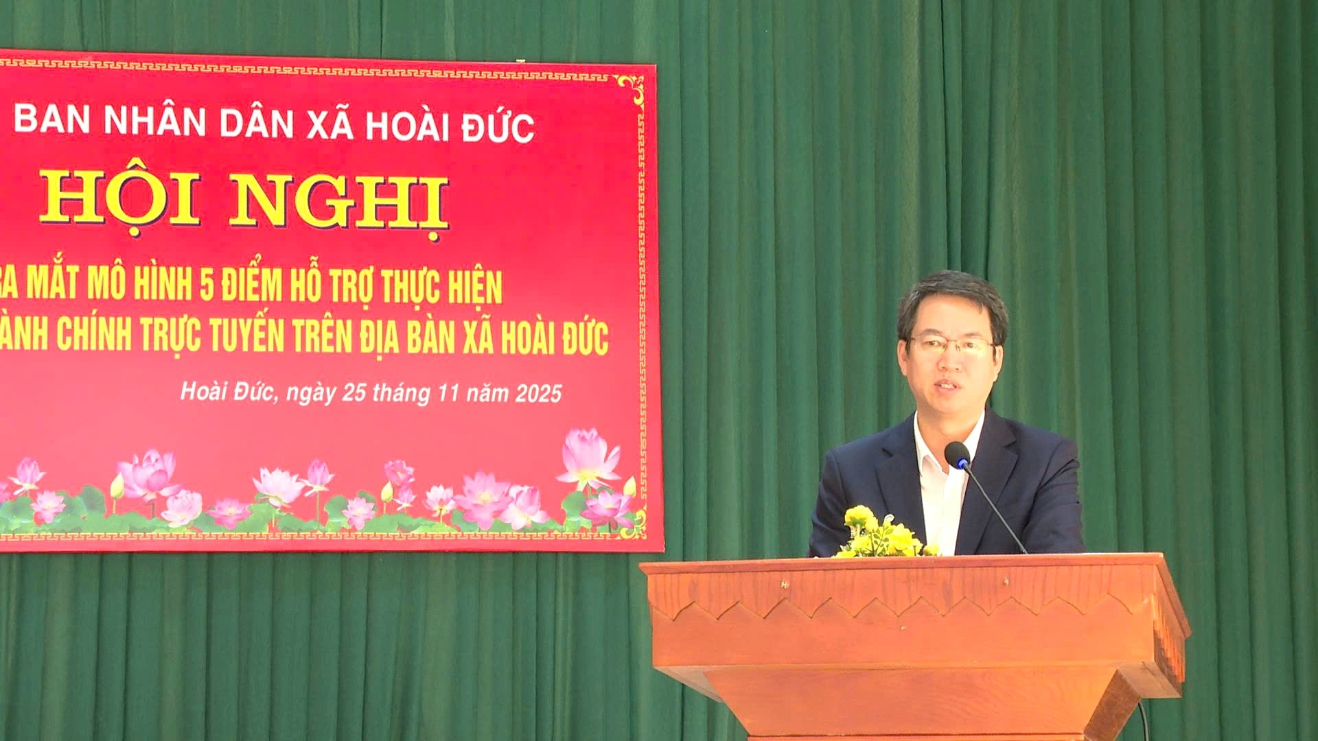 hoai-duc.jpg