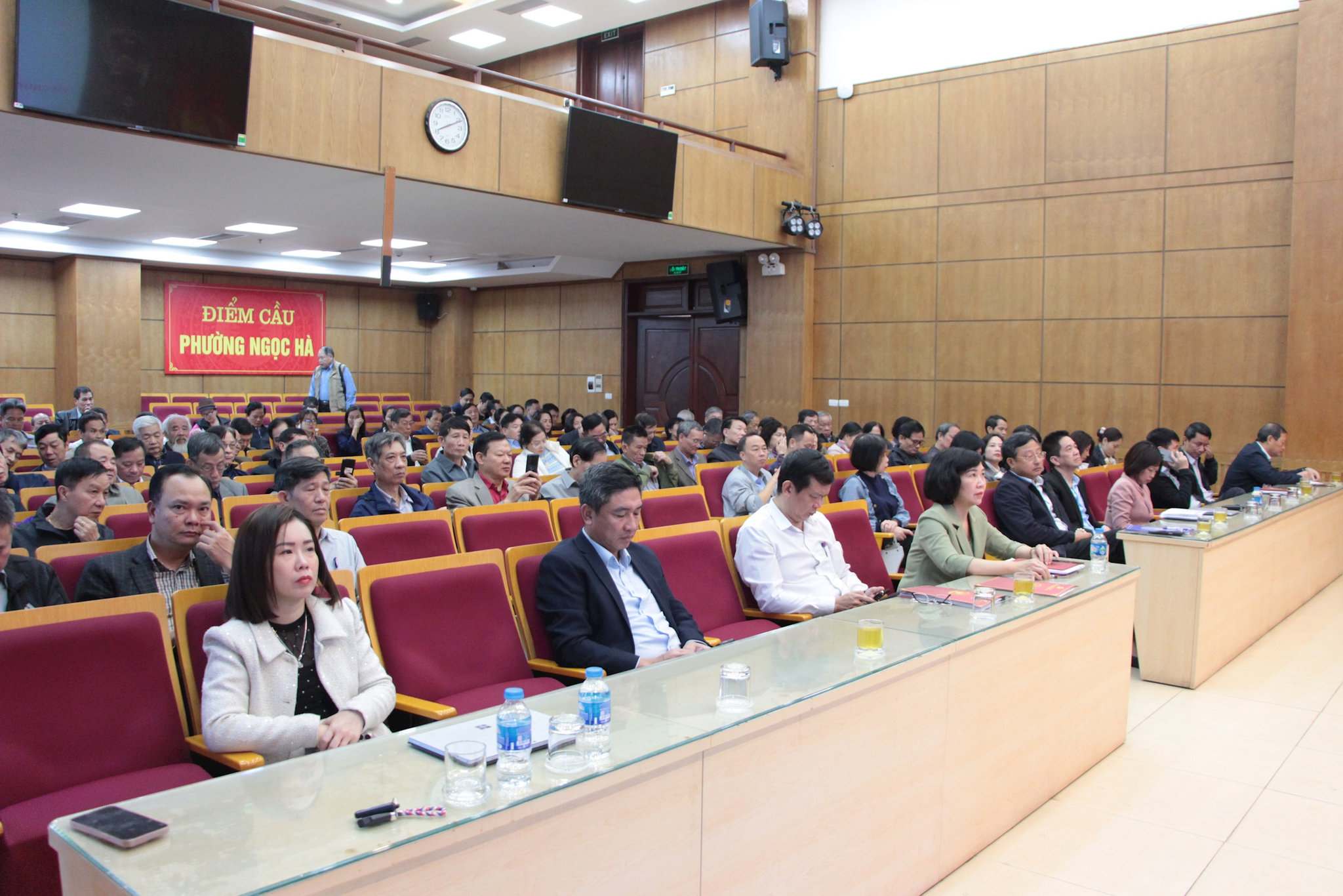 ngoc-ha3.jpg