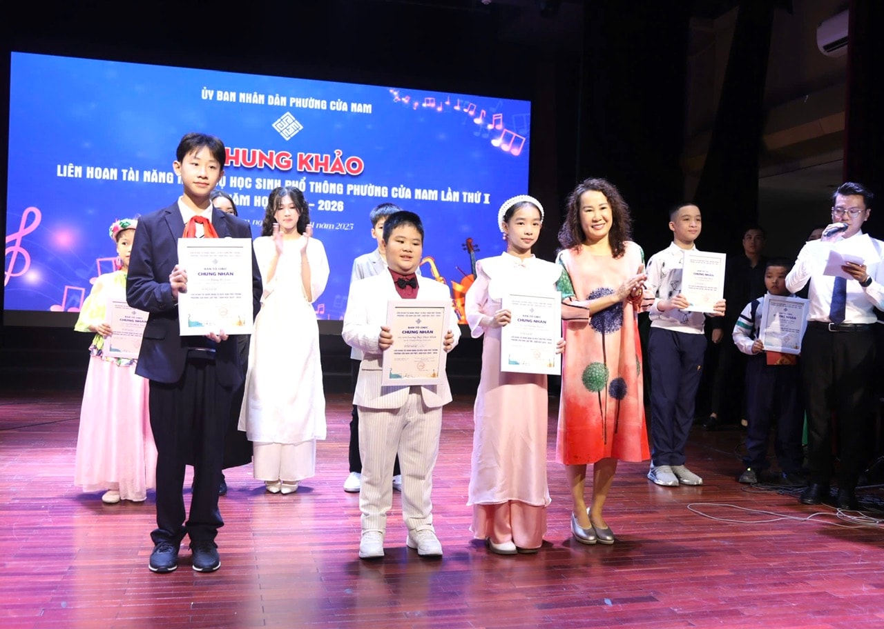2512-cua-nam-lien-hoan-nhac-cu-10.jpg