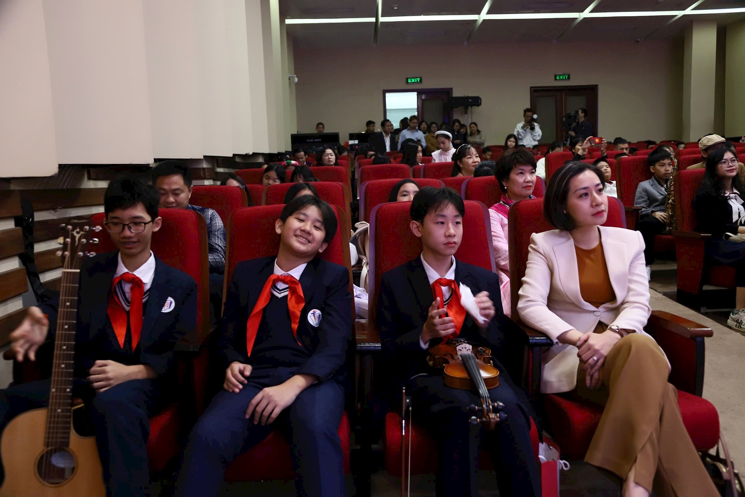 2512-cua-nam-lien-hoan-nhac-cu-5.jpg