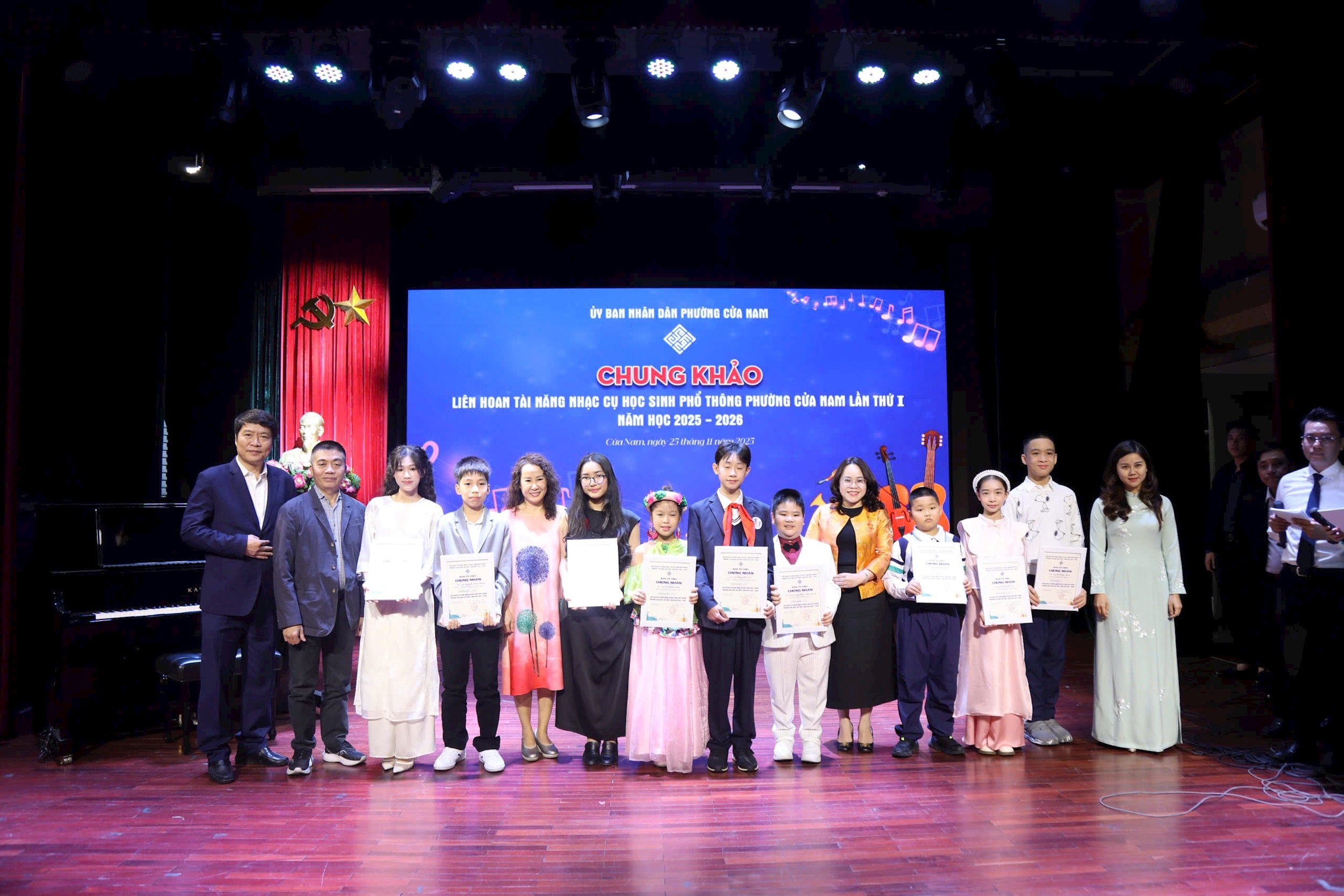 2512-cua-nam-lien-hoan-nhac-cu-6.jpg