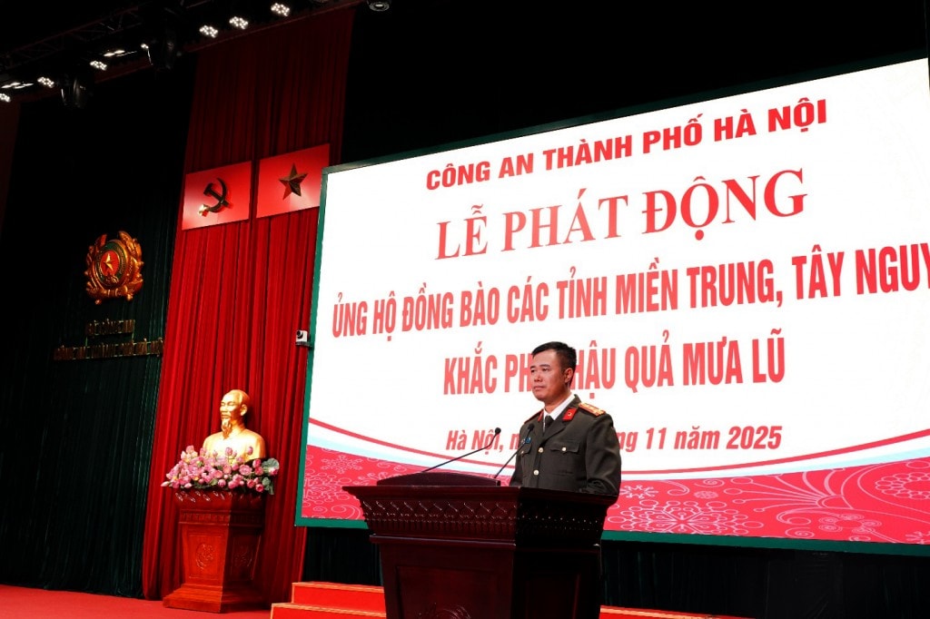 Đại tá Nguyễn Ngọc Quyền - Phó Bí thư Đảng ủy, Phó Giám đốc Công an TP phát biểu tại Lễ phát động