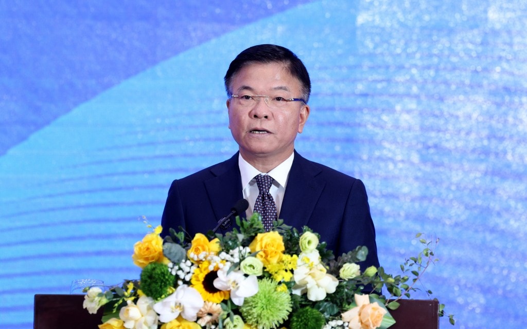 Phó Thủ tướng Lê Thành Long nêu rõ, Việt Nam luôn trân trọng sự đồng hành, hỗ trợ của UNICEF trong suốt 50 năm qua - Ảnh VGP/Đức Tuân