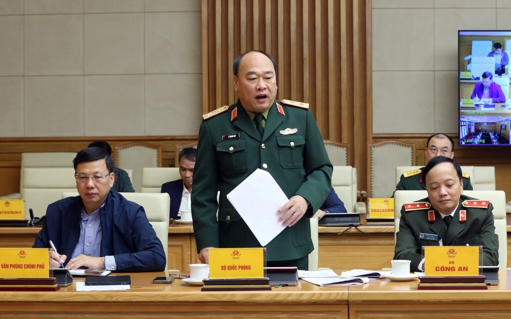 Trung tướng Lê Quang Đạo, Phó Tổng Tham mưu trưởng Quân đội nhân dân cho biết, Bộ trưởng Bộ Quốc phòng đã chỉ đạo Quân khu 5 rút kinh nghiệm bố trí, sử dụng lực lượng và phương tiện phòng chống bão lũ lịch sử vừa qua - Ảnh: VGP/MInh Khôi