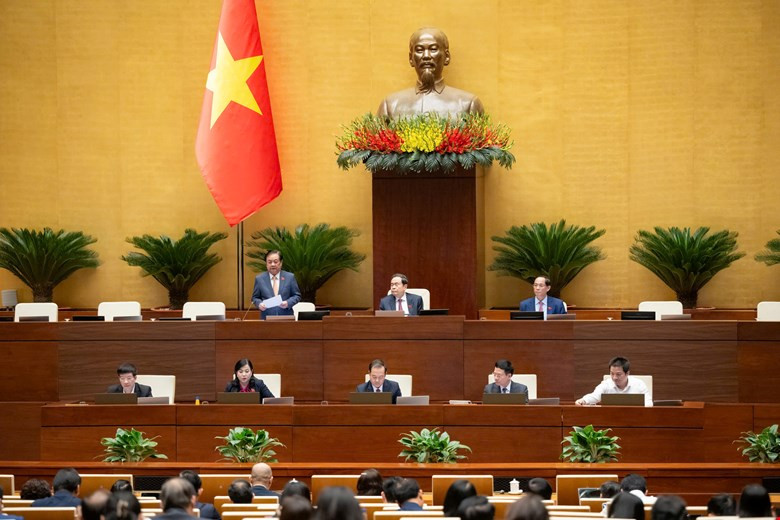 pct-le-minh-hoan-dieu-hanh.jpg